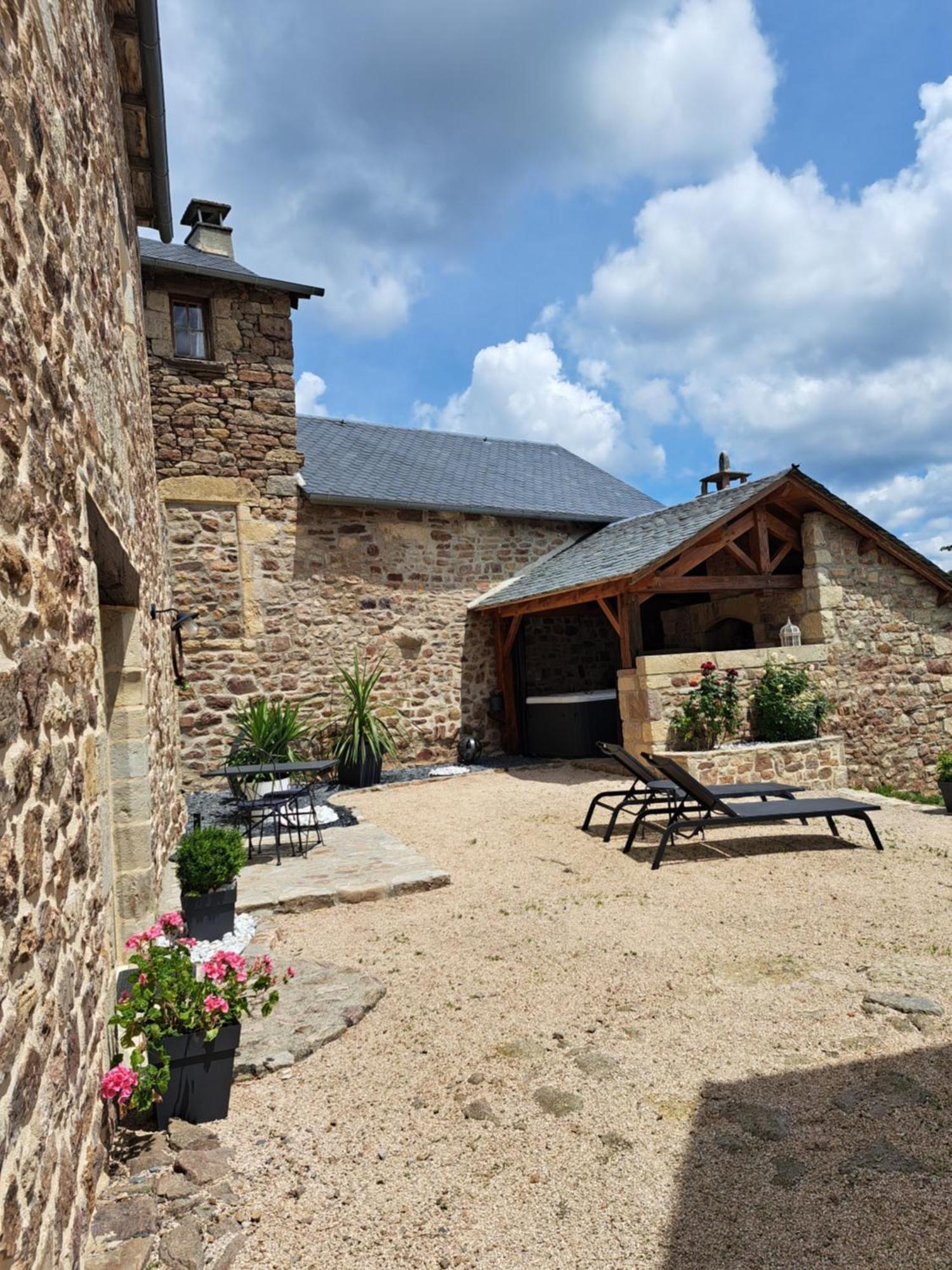Villa La Tour d'Olympe à Recoules-Previnquieres Extérieur photo